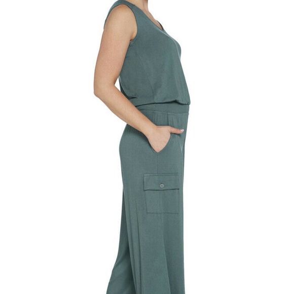 Lisa Rinna Collection Womens Sleeveless Jumpsuit 2X Black NWOT - Picture 3 of 10